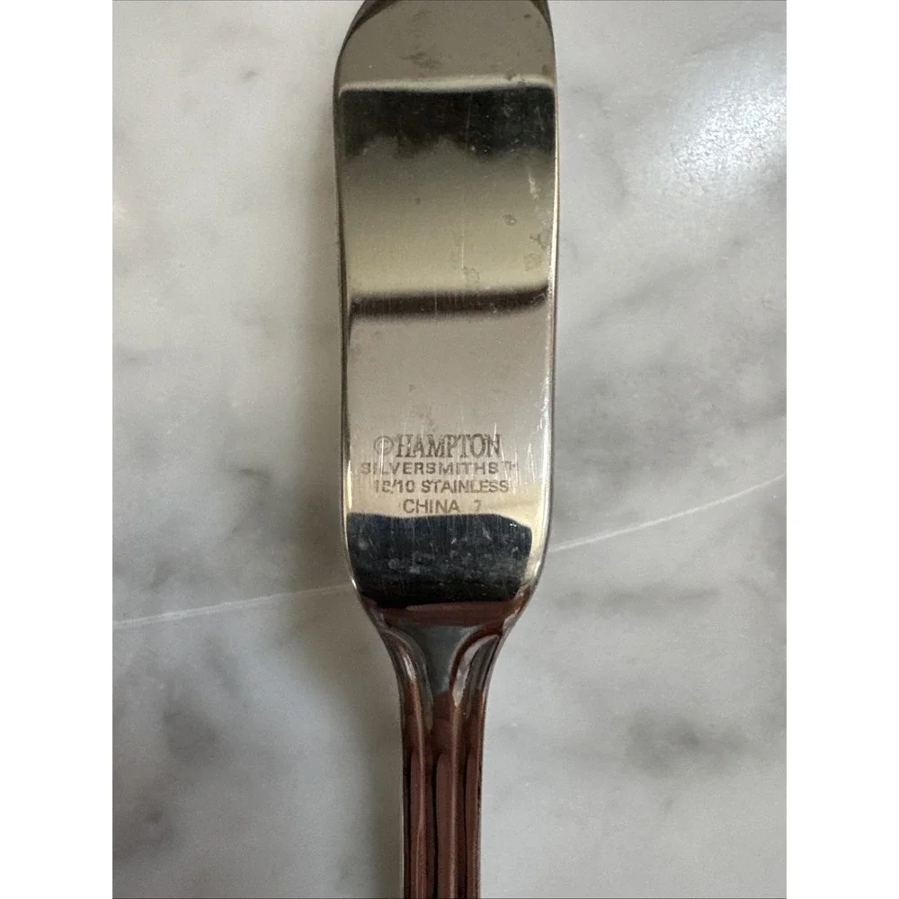 Elana by Hampton Silversmiths 18/10 Stainless Butter Knives Knife Lot Of 2